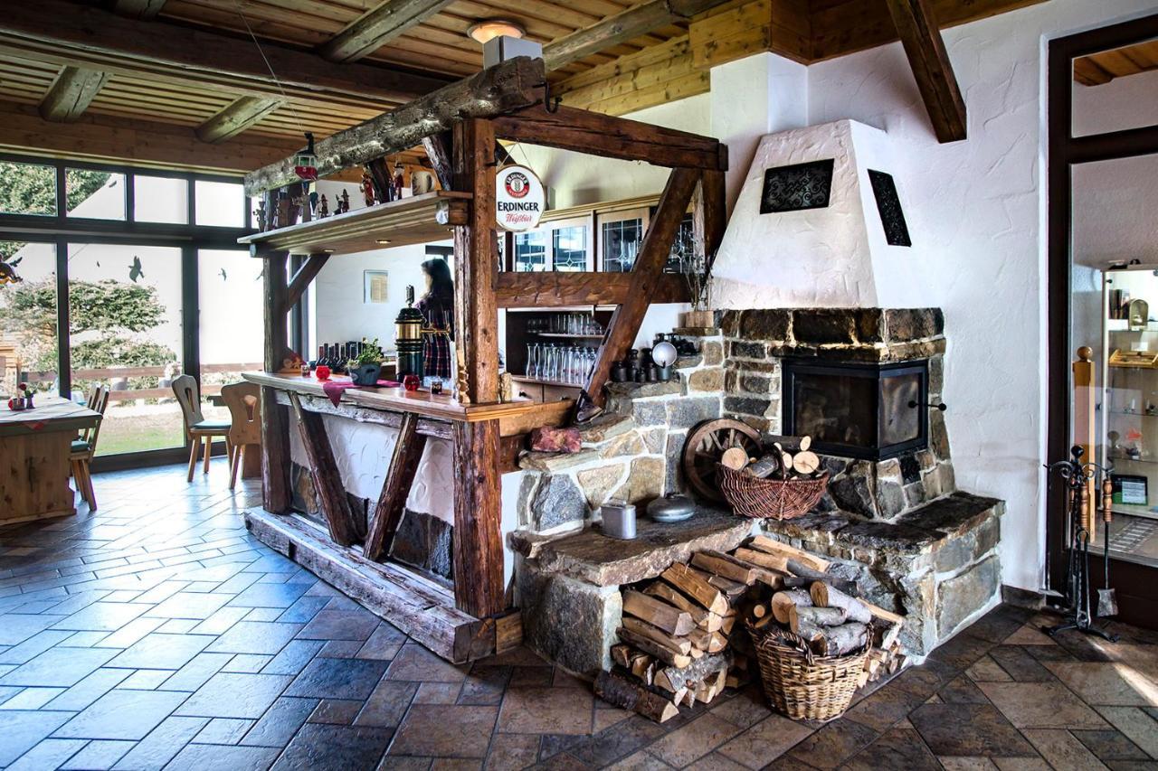 Am Roten Hammer I Gasthof Und Pension Oberwiesenthal Esterno foto