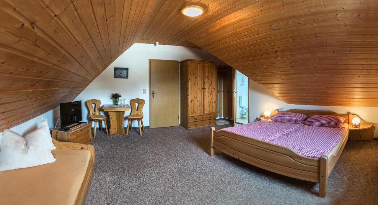 Am Roten Hammer I Gasthof Und Pension Oberwiesenthal Esterno foto